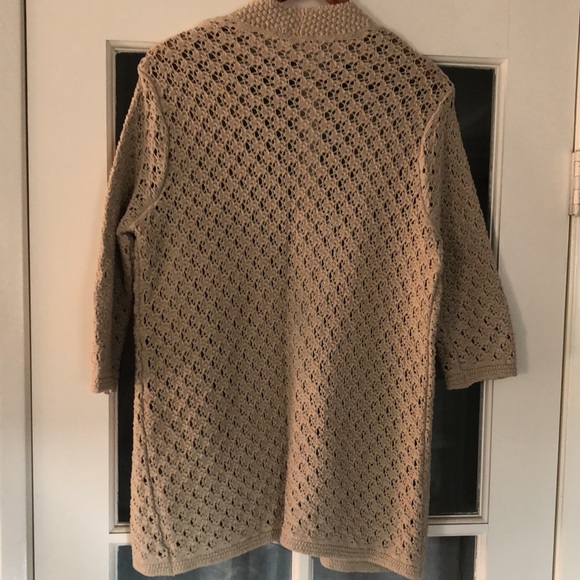 Crochet knit Tan colored lattice long sweater cardigan - Picture 2 of 3
